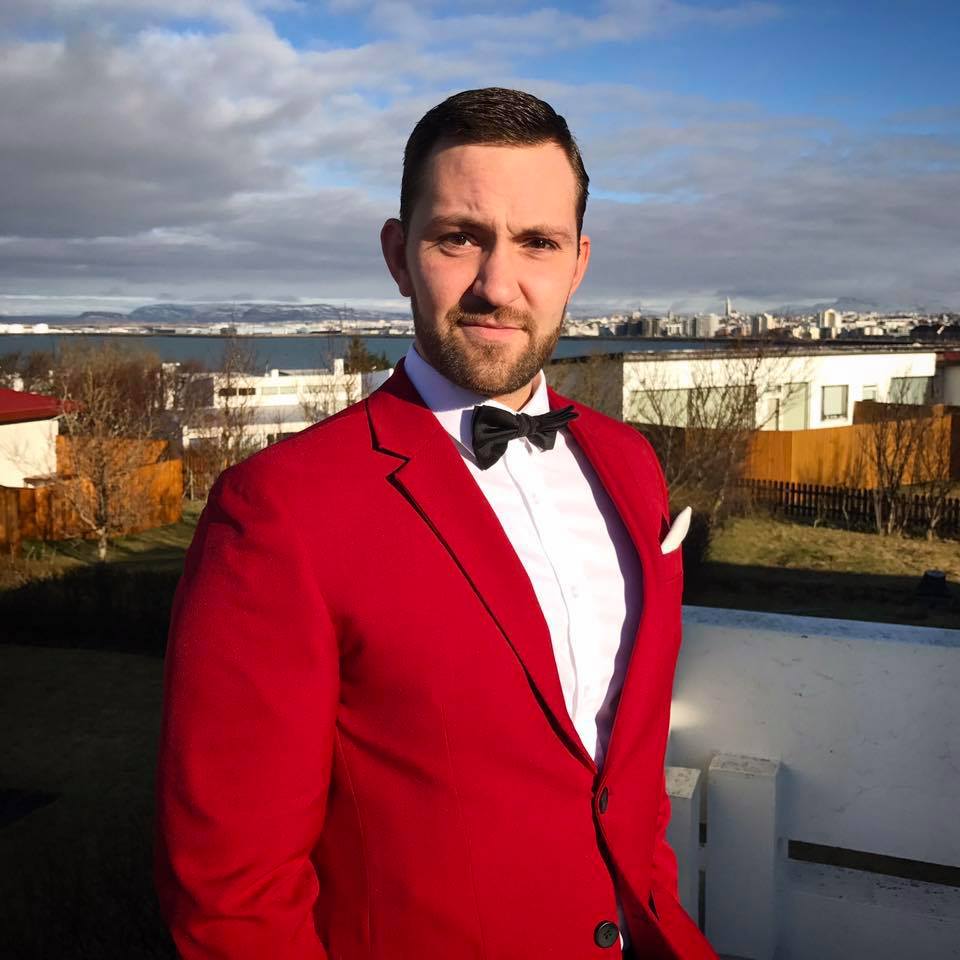 Bað kærastans og fékk Pál Óskar með sér í lið – myndband