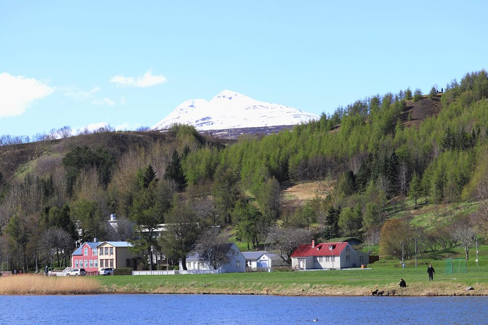 Myndir: Vorblíða á Akureyri