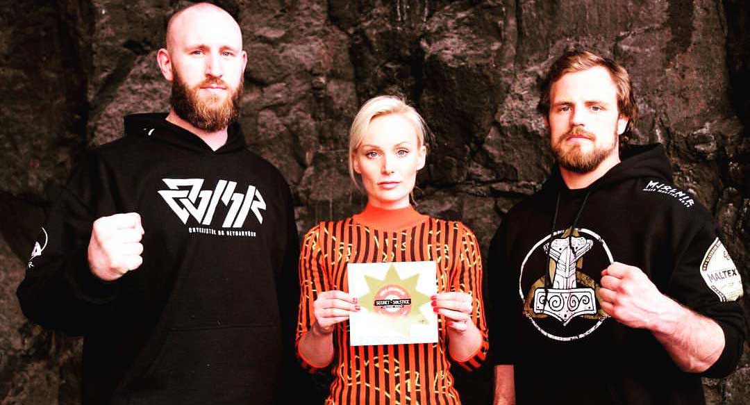 Stígamót taka afstöðu í límmiðamálinu Stígamót taka afstöðu í límmiðamálinu