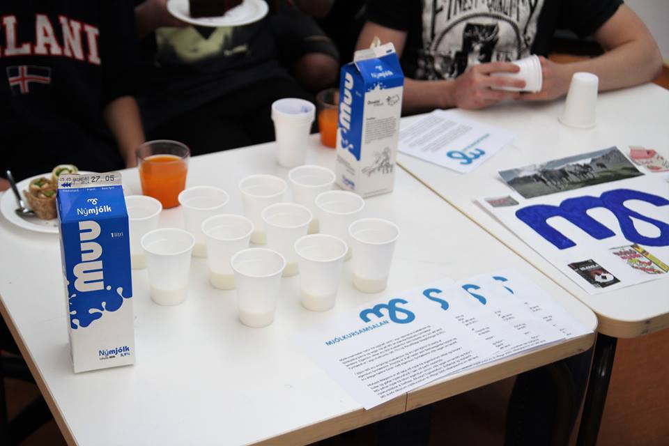 Nemendur í Naustaskóla kynntu sér atvinnulíf Akureyrar Nemendur í Naustaskóla kynntu sér atvinnulíf Akureyrar