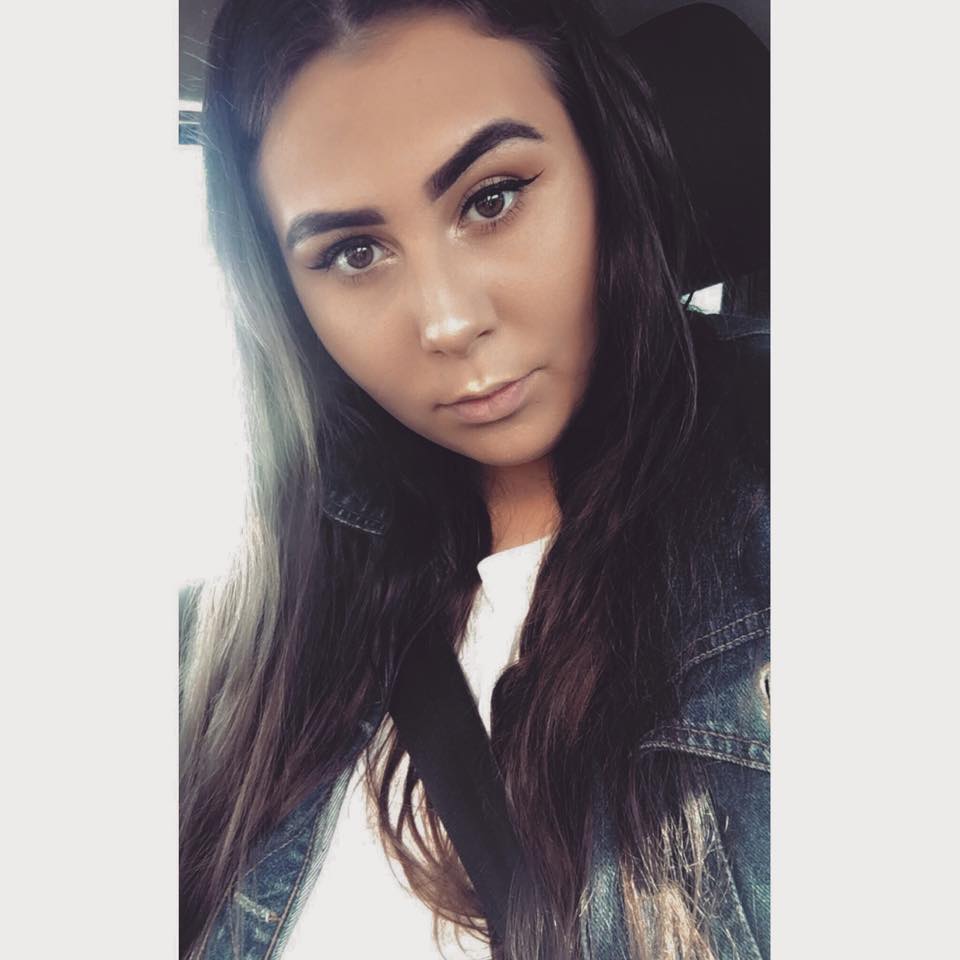 Elísabet Baldursdóttir með frábæra ábreiðu af laginu New Rules Elísabet Baldursdóttir með frábæra ábreiðu af laginu New Rules