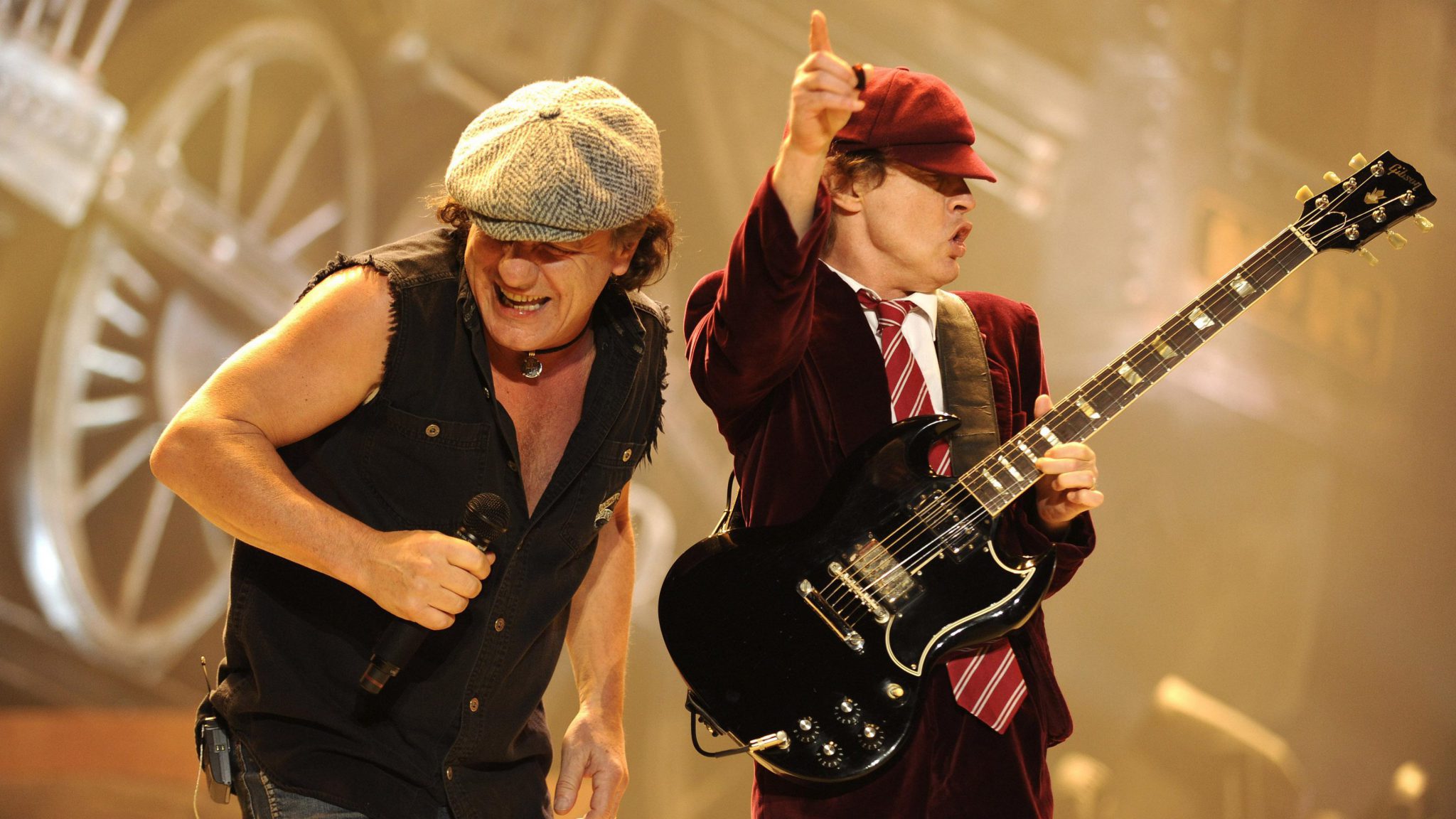 AC/DC – Sagan öll