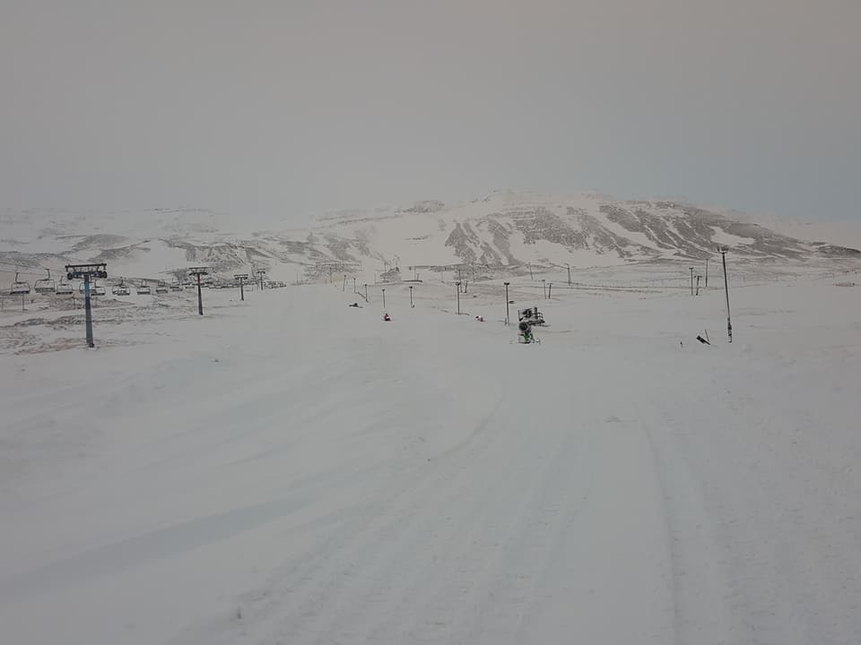 Foropnun í Hlíðarfjalli í dag Foropnun í Hlíðarfjalli í dag