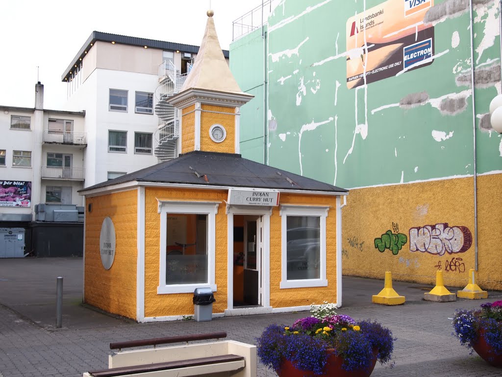 Indian Curry Hut stækkar við sig og breytir um nafn Indian Curry Hut stækkar við sig og breytir um nafn