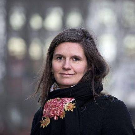 Staða og réttindabarátta kvenna á átakasvæðum Staða og réttindabarátta kvenna á átakasvæðum