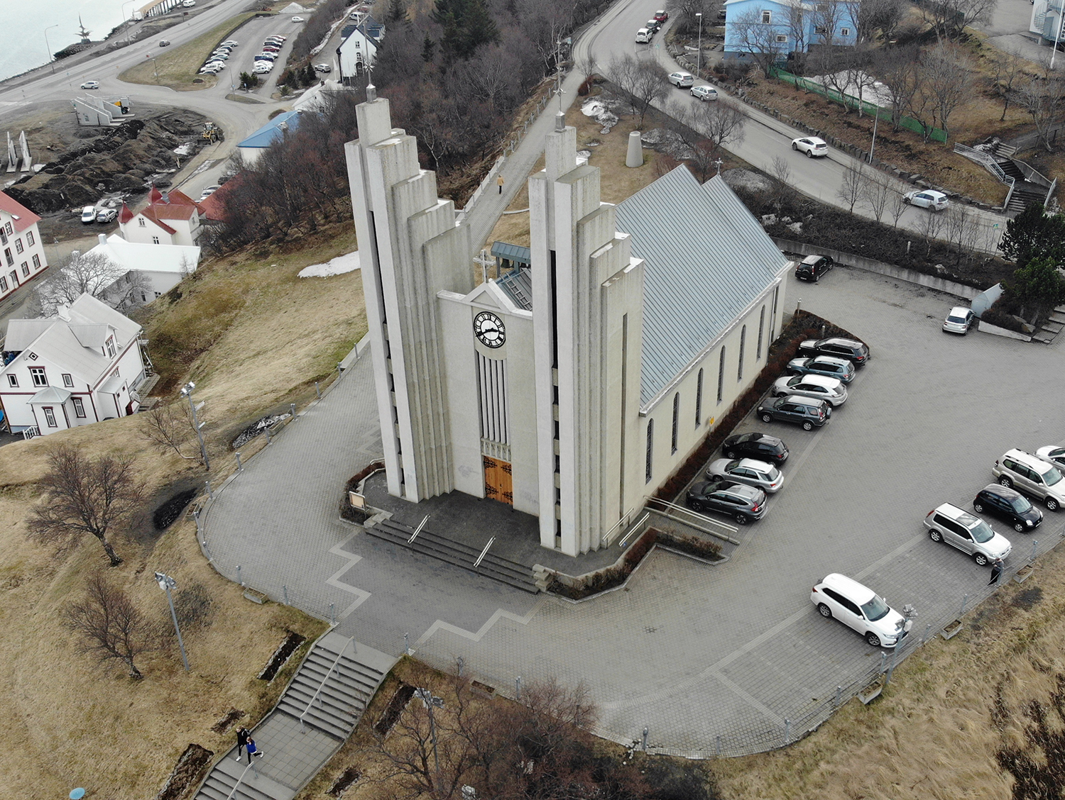 Segir tímabært að skipta um nafn á Akureyrarkirkju