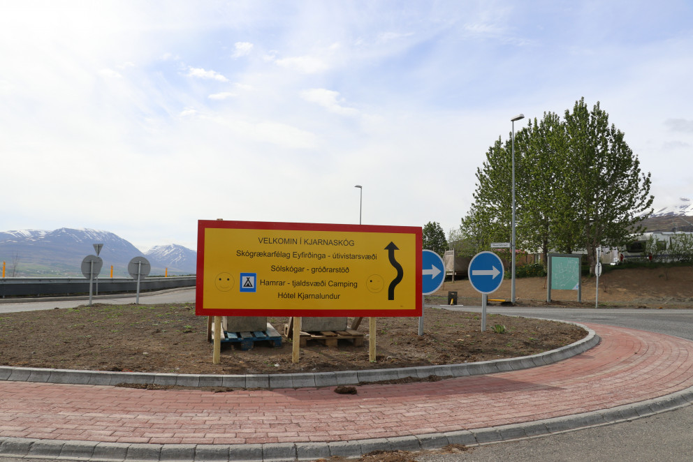 Ný akstursleið að Hömrum og Kjarnaskógi Ný akstursleið að Hömrum og Kjarnaskógi