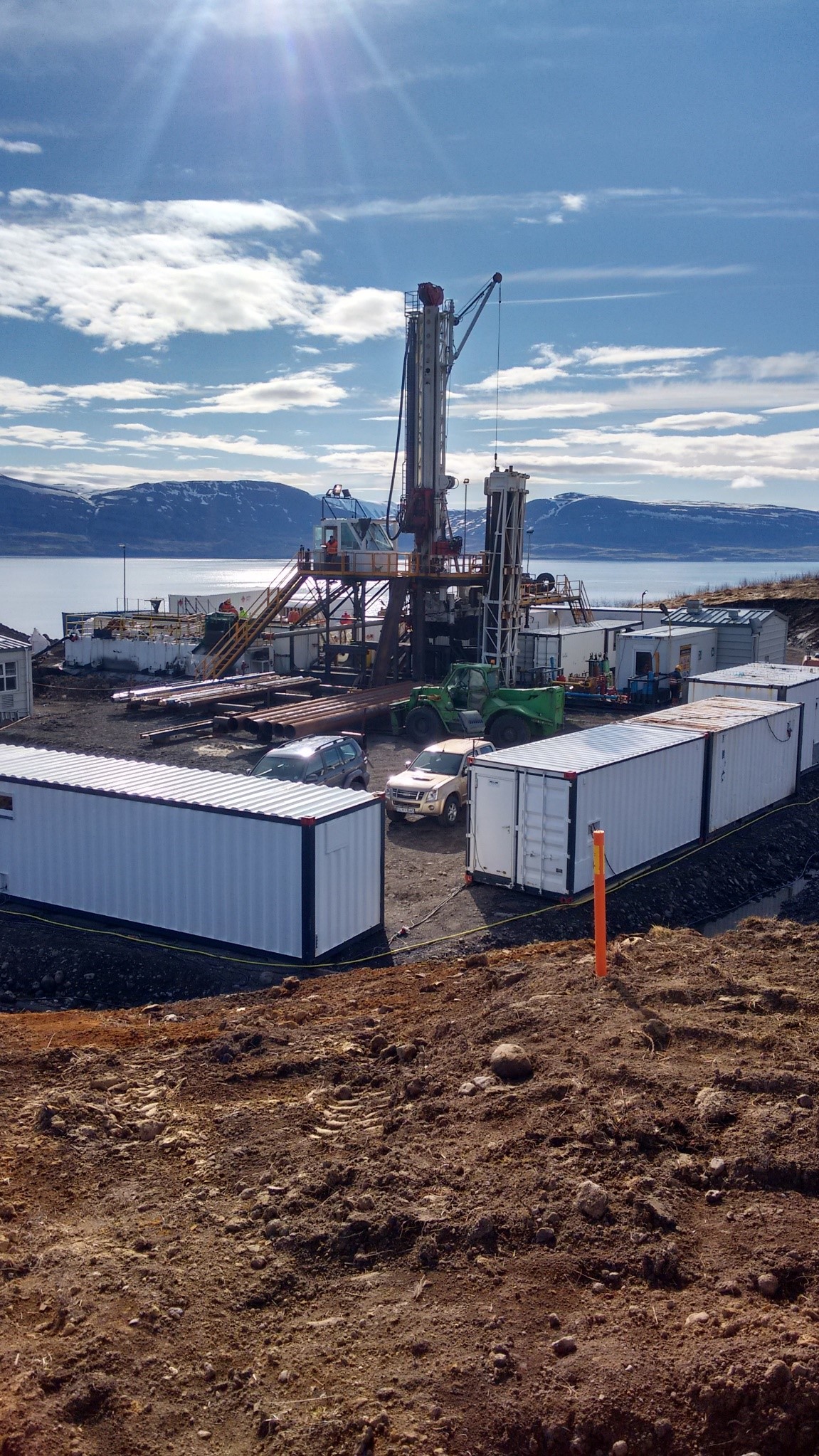 Ný vinnsluhola á Hjalteyri Ný vinnsluhola á Hjalteyri