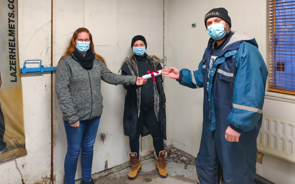 Gefa fjórðung innkomunnar Gefa fjórðung innkomunnar