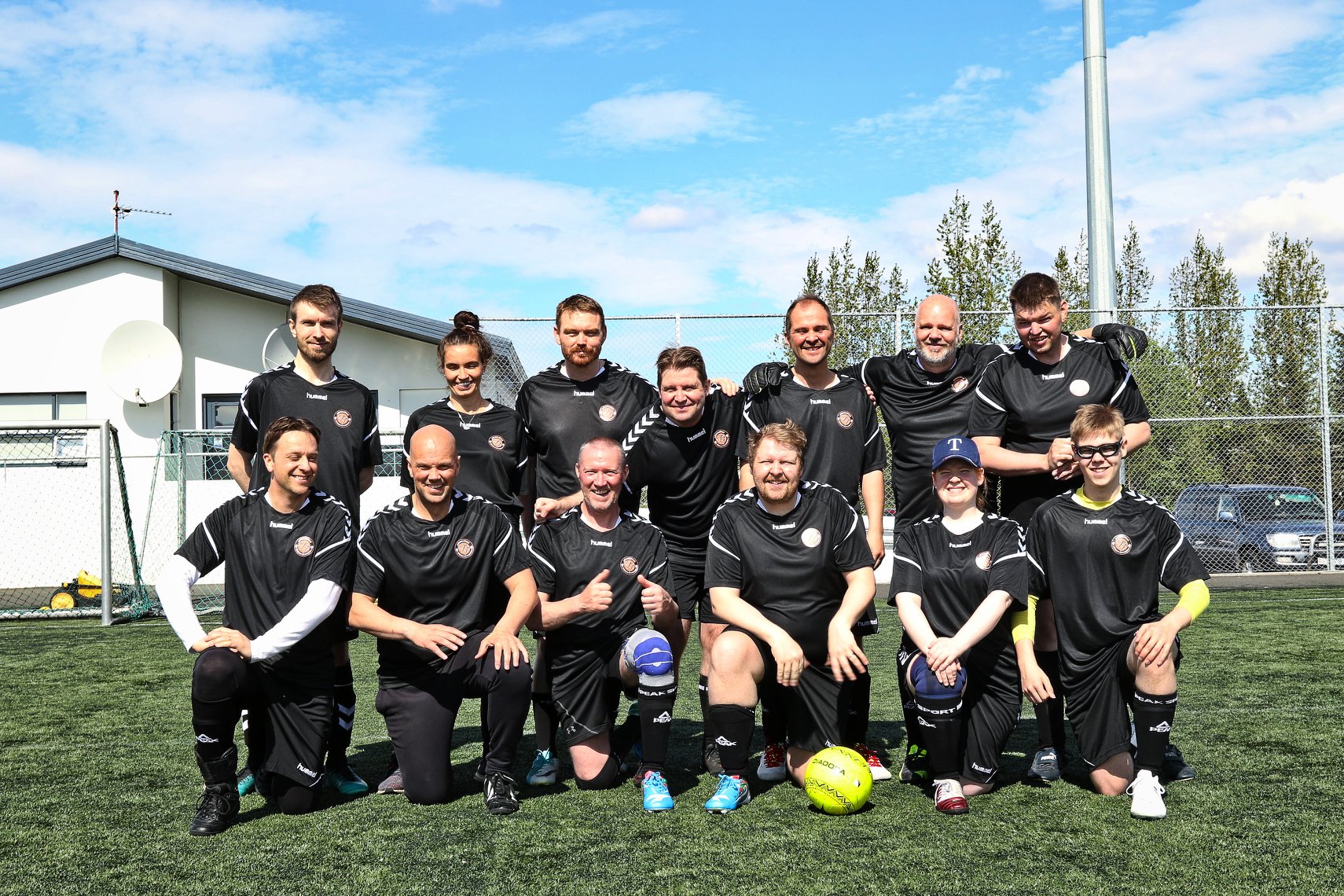 FF Múrbrjótar hljóta grasrótarverðlaun KSÍ FF Múrbrjótar hljóta grasrótarverðlaun KSÍ