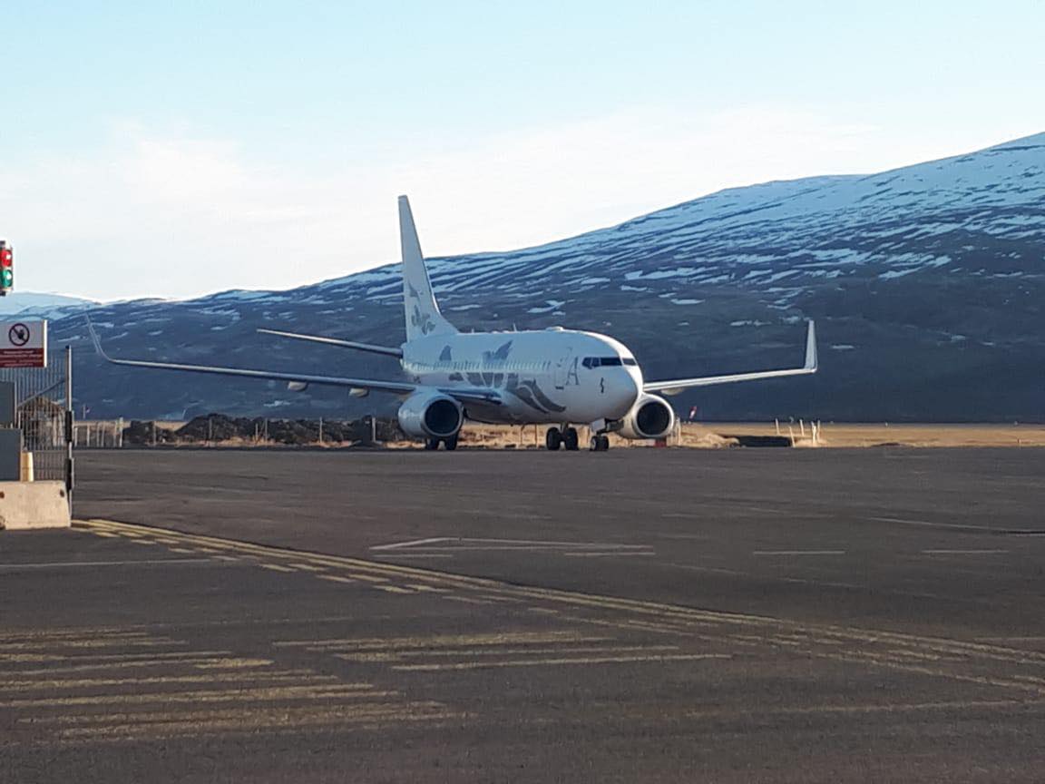 Eigandi snekkjunnar mættur til Akureyrar Eigandi snekkjunnar mættur til Akureyrar