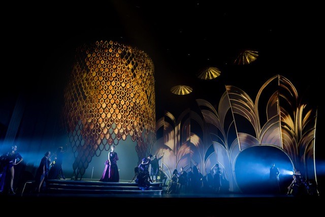 Fyrsta óperusýningin í Hofi Fyrsta óperusýningin í Hofi