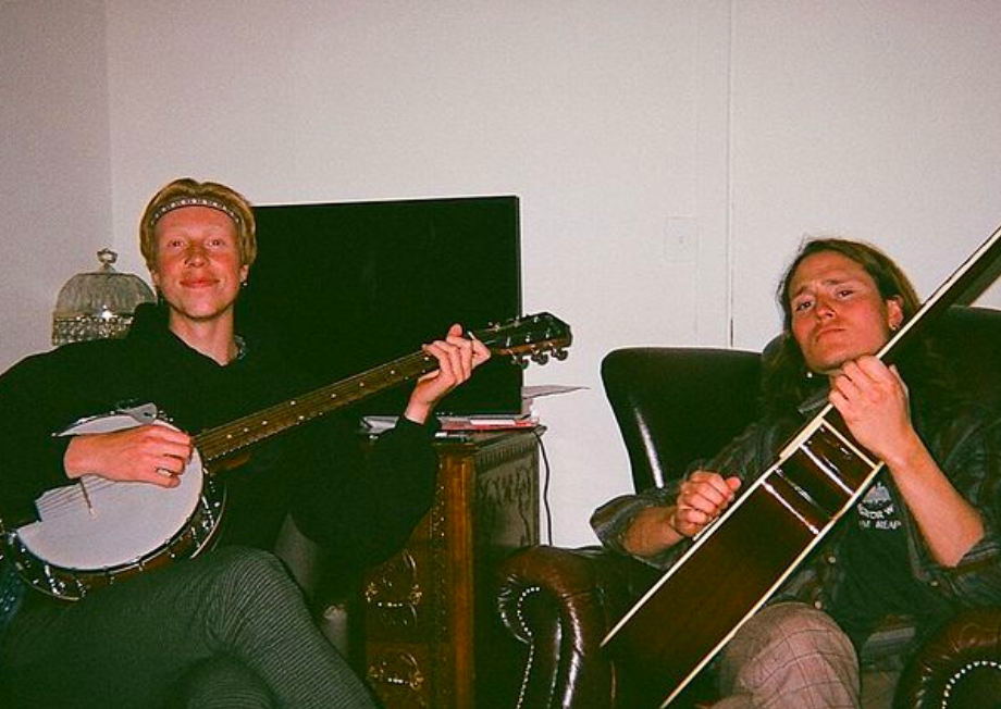 Ivan og Stefán gefa út nýtt lag Ivan og Stefán gefa út nýtt lag