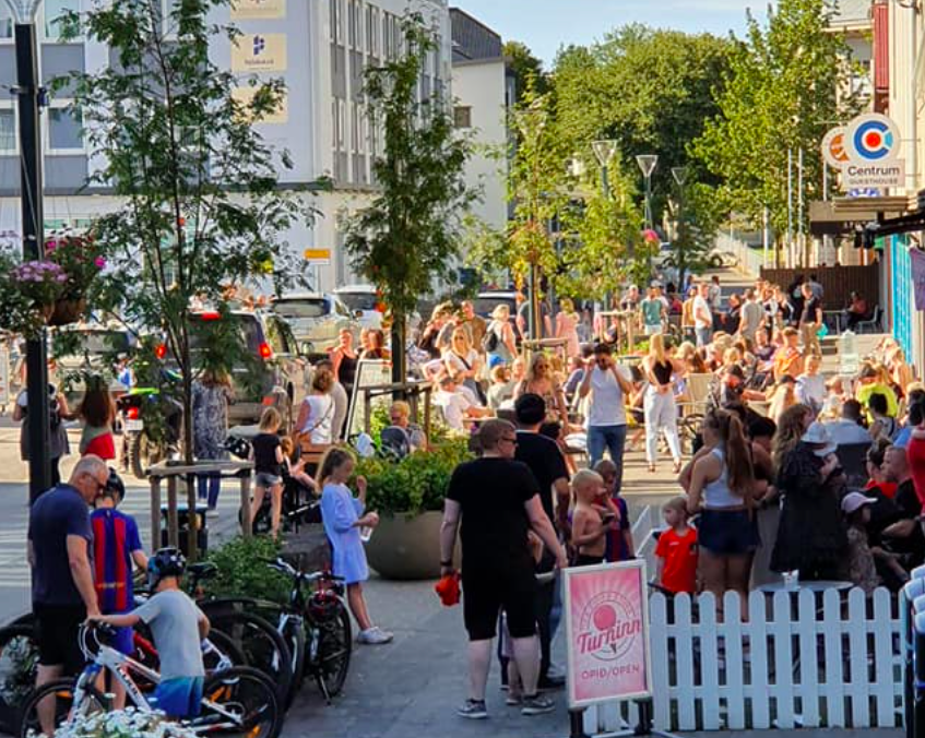 Heitasti dagur ársins á Akureyri