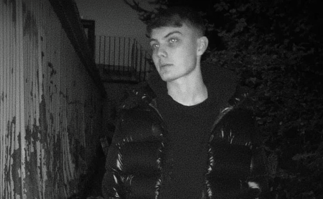 Milljónir hlusta á tónlist Glazer: „Er að lifa drauminn hans pabba“ Milljónir hlusta á tónlist Glazer: „Er að lifa drauminn hans pabba“