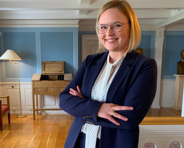 Minnir á það jákvæða sem núverandi bæjarstjórn Akureyrar hefur gert Minnir á það jákvæða sem núverandi bæjarstjórn Akureyrar hefur gert