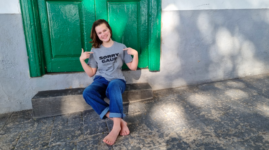 Bolur með boðskap frá Röggu Rix