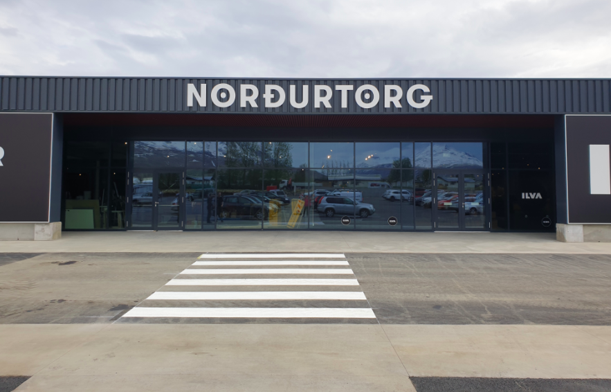 Sports Direct opnar 1750 fermetra verslun á Norðurtorgi