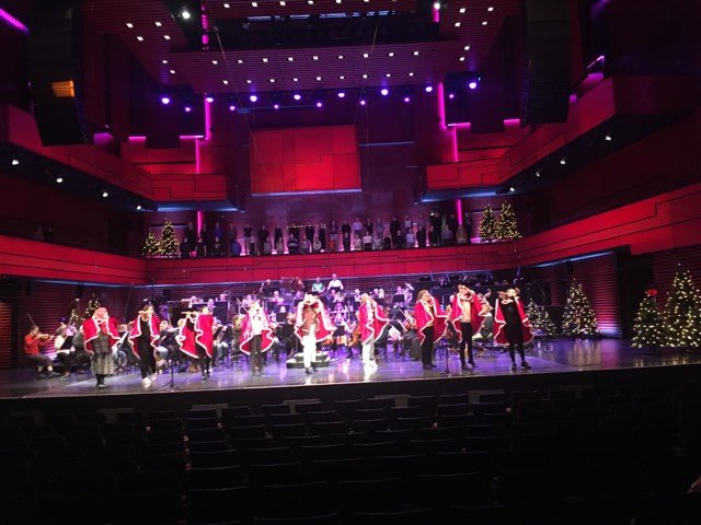 Norðlenskir flautunemendur leika á jólatónleikum Sinfóníuhljómsveitar Íslands Norðlenskir flautunemendur leika á jólatónleikum Sinfóníuhljómsveitar Íslands