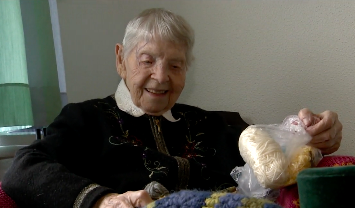 Dóra Ólafsdóttir er látin Dóra Ólafsdóttir er látin