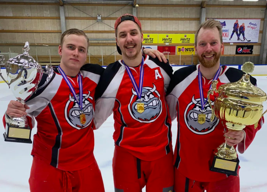 Íslandsmeistarar fjórða skiptið í röð eftir stórsigur