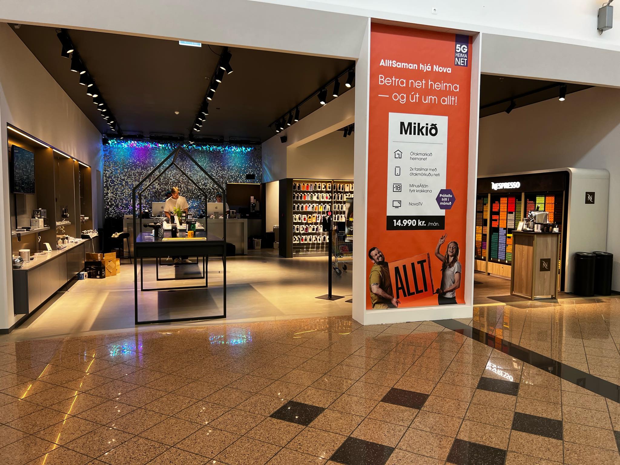 Nova og Nespresso saman á Akureyri