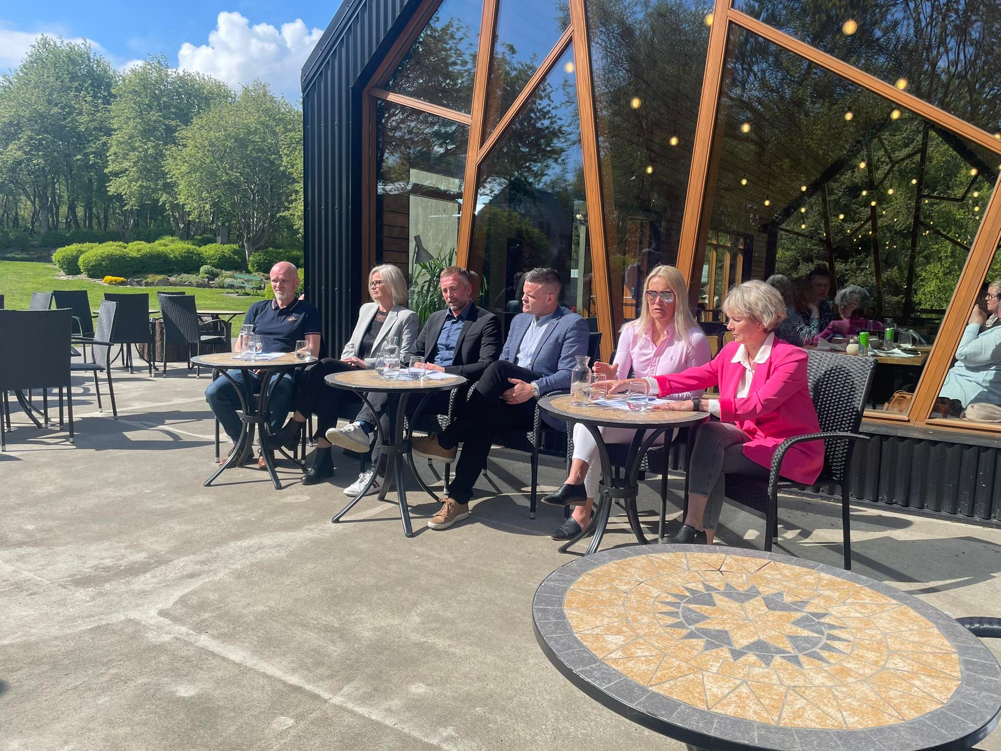 Málefnasamningur L-lista, Sjálfstæðisflokks og Miðflokks Málefnasamningur L-lista, Sjálfstæðisflokks og Miðflokks