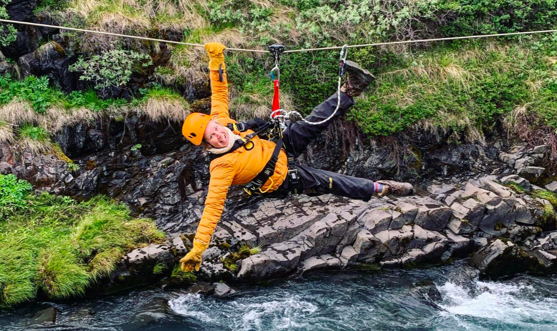 Zipline Akureyri búið að opna Zipline Akureyri búið að opna