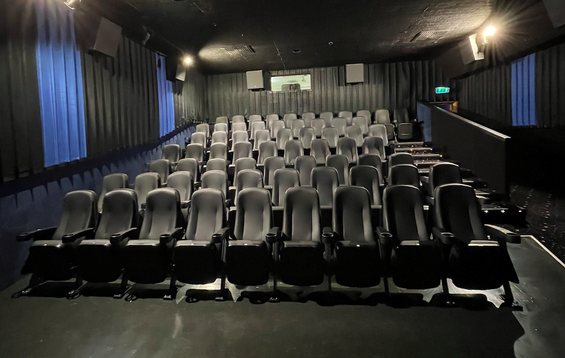 Tilboð fyrir nemendur í Sambíóunum Akureyri Tilboð fyrir nemendur í Sambíóunum Akureyri