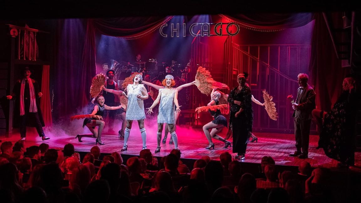 „Án efa stærsta sýning LA í mörg ár“ „Án efa stærsta sýning LA í mörg ár“