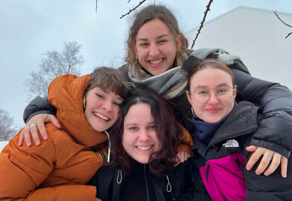 Skiptinemar standa fyrir kvenlegri stuttmyndasýningu í Háskólanum á Akureyri Skiptinemar standa fyrir kvenlegri stuttmyndasýningu í Háskólanum á Akureyri