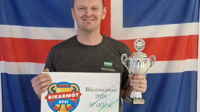 Alfreð bikarmeistari í trissuboga annað árið í röð Alfreð bikarmeistari í trissuboga annað árið í röð