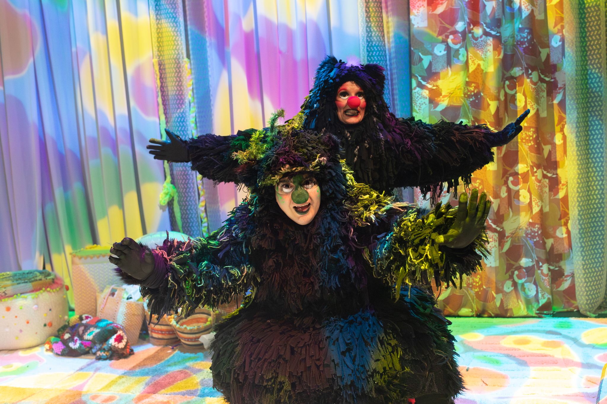 Litla skrímslið og stóra skrímslið frumsýnt í Hofi Litla skrímslið og stóra skrímslið frumsýnt í Hofi