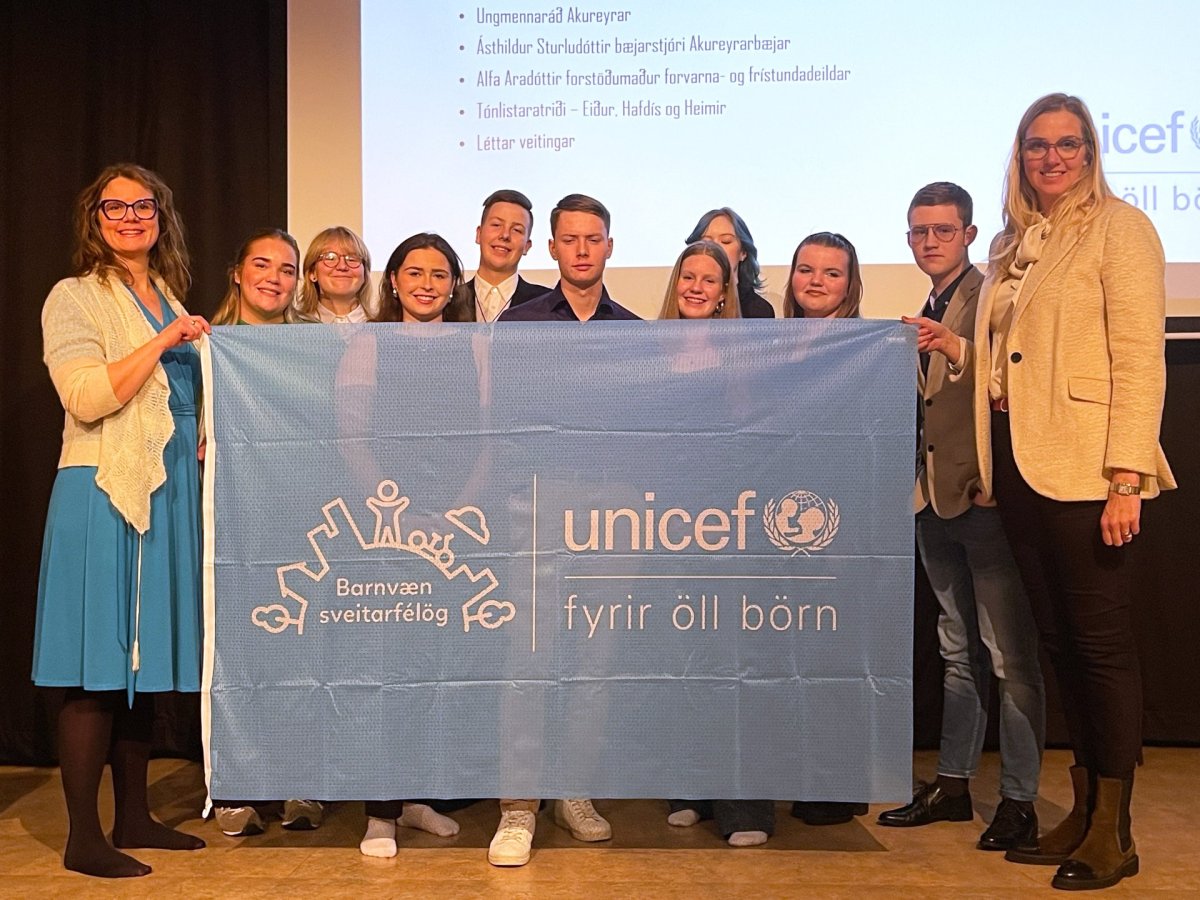 Akureyrarbær hlýtur endurnýjun á viðurkenningu sem barnvænt sveitarfélag