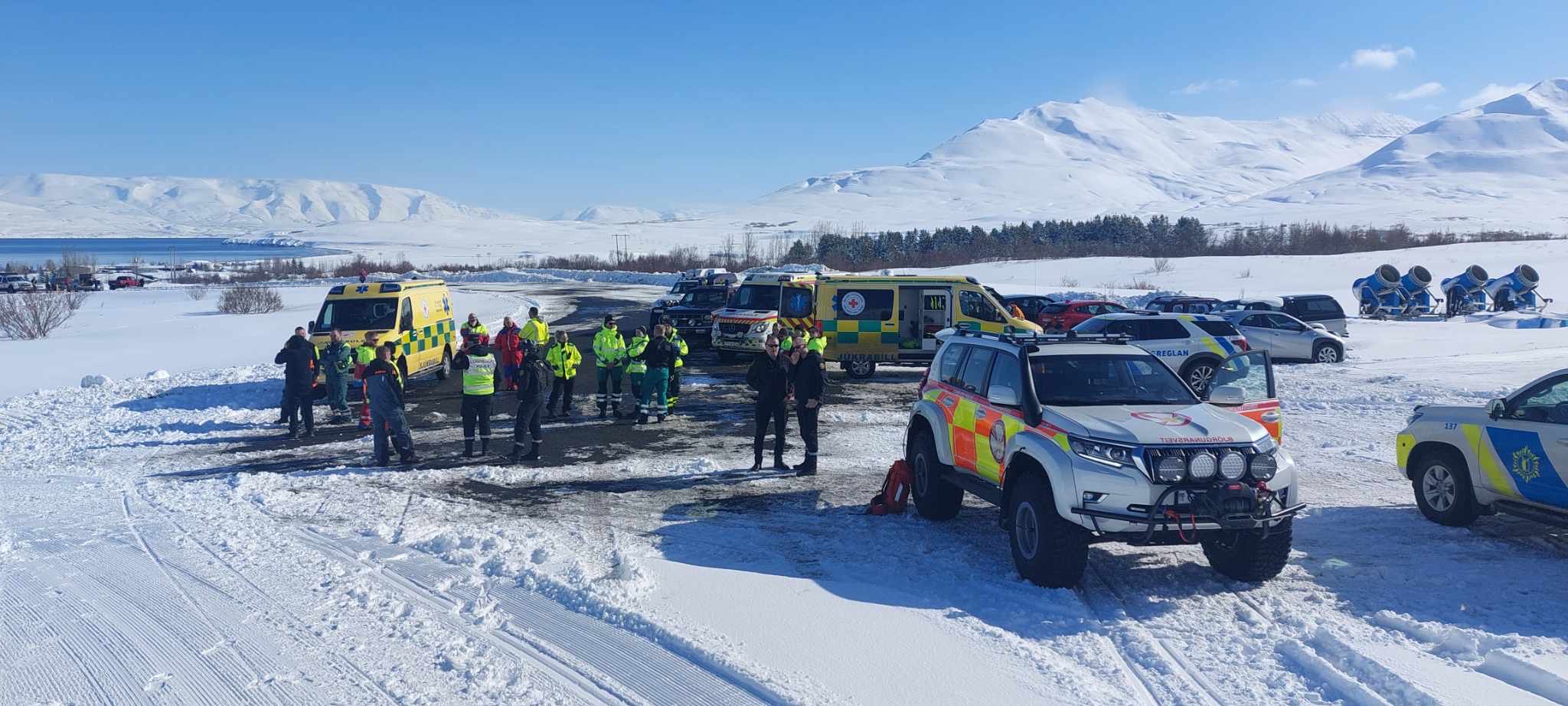 Stórt viðbragð vegna snjóflóðs ofan Dalvíkur.