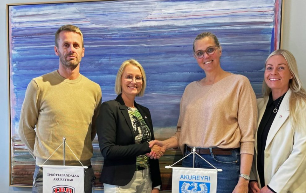 Nýr samstarfssamningur Akureyrarbæjar og ÍBA undirritaður Nýr samstarfssamningur Akureyrarbæjar og ÍBA undirritaður