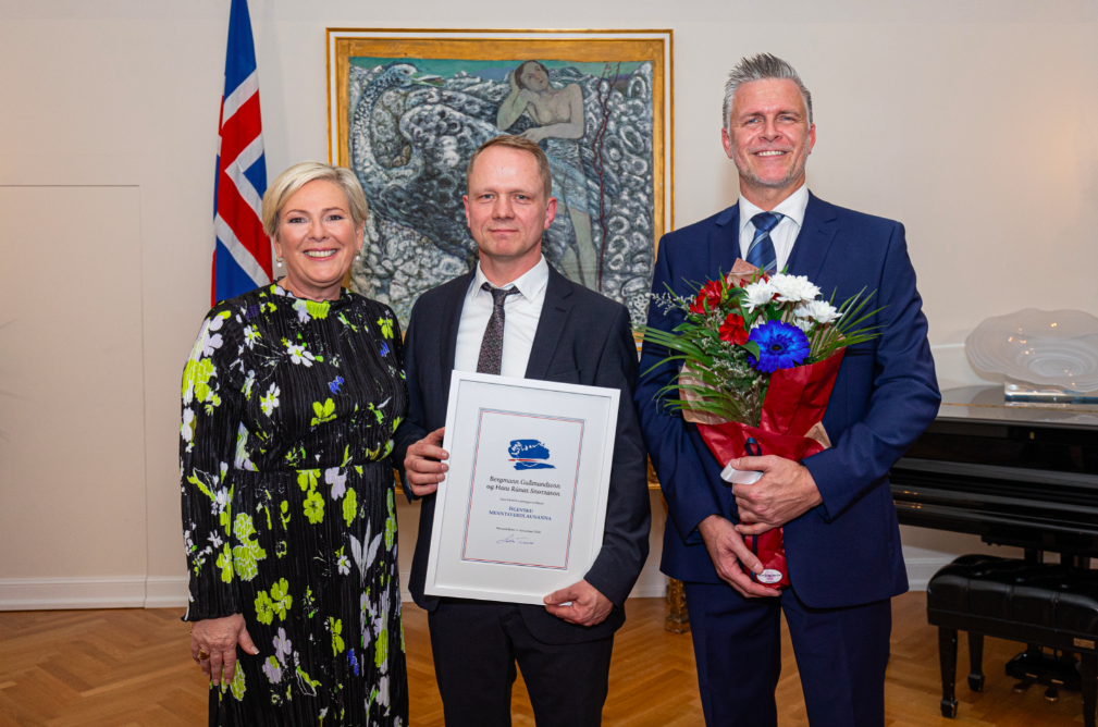 Bergmann og Hans Rúnar verðlaunaðir á Íslensku menntarverðlaununum Bergmann og Hans Rúnar verðlaunaðir á Íslensku menntarverðlaununum