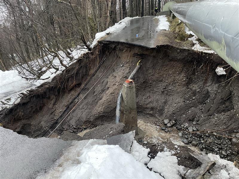 Vatnságangur við Skautahöllina Vatnságangur við Skautahöllina