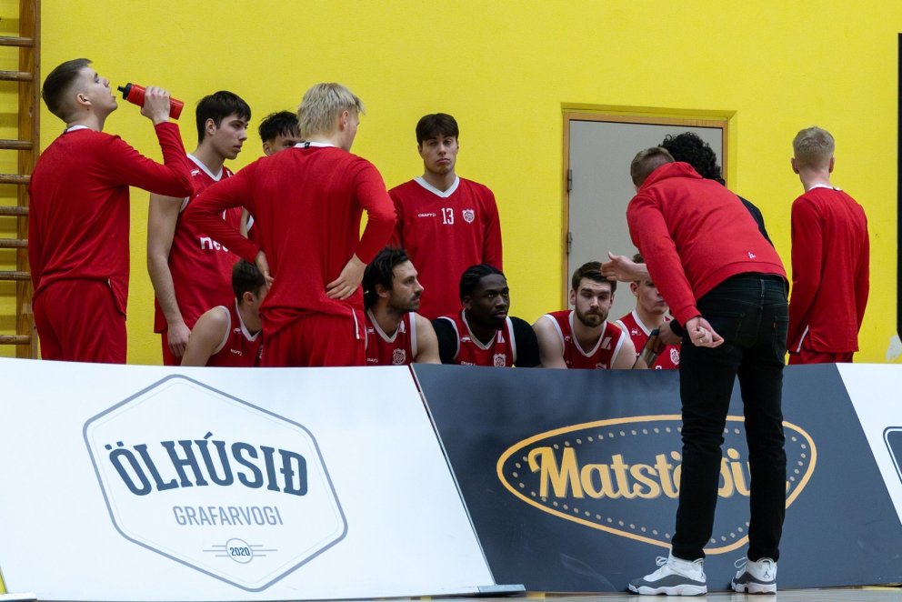 Þór tapaði í fyrsta leik úrslitakeppninnar Þór tapaði í fyrsta leik úrslitakeppninnar