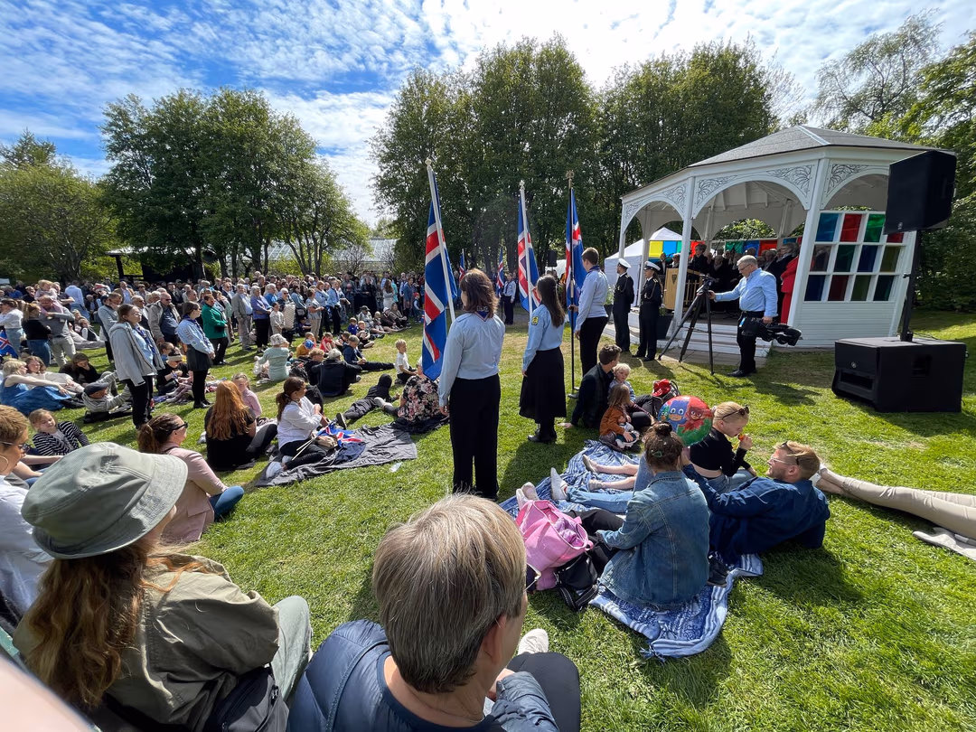 Þjóðhátíðardagurinn 17. júní á Akureyri Þjóðhátíðardagurinn 17. júní á Akureyri