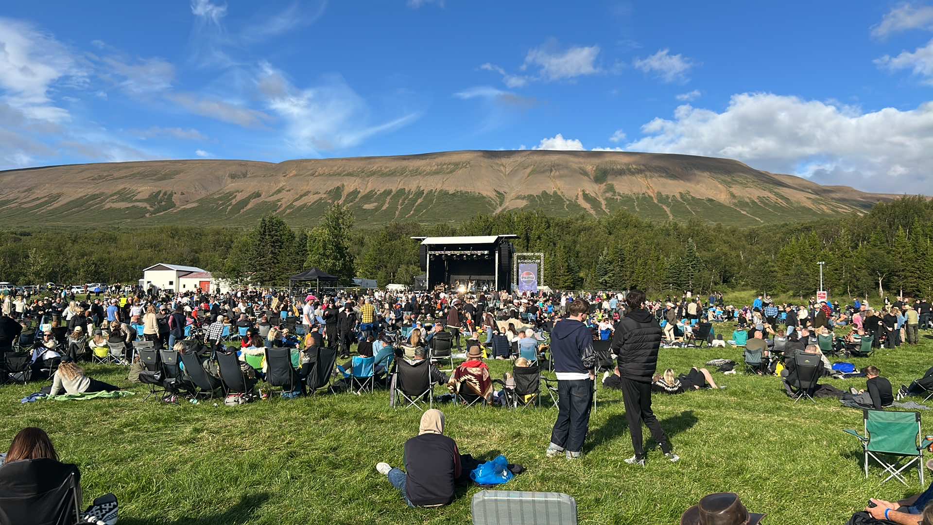 Tónlistarveislan í Vaglaskógi gengið vel fyrir sig Tónlistarveislan í Vaglaskógi gengið vel fyrir sig