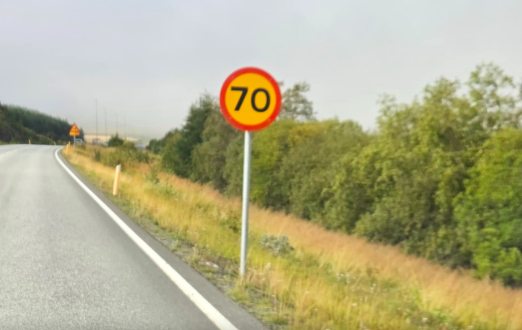 Lækkaður hámarkshraði við Þelamerkurskóla