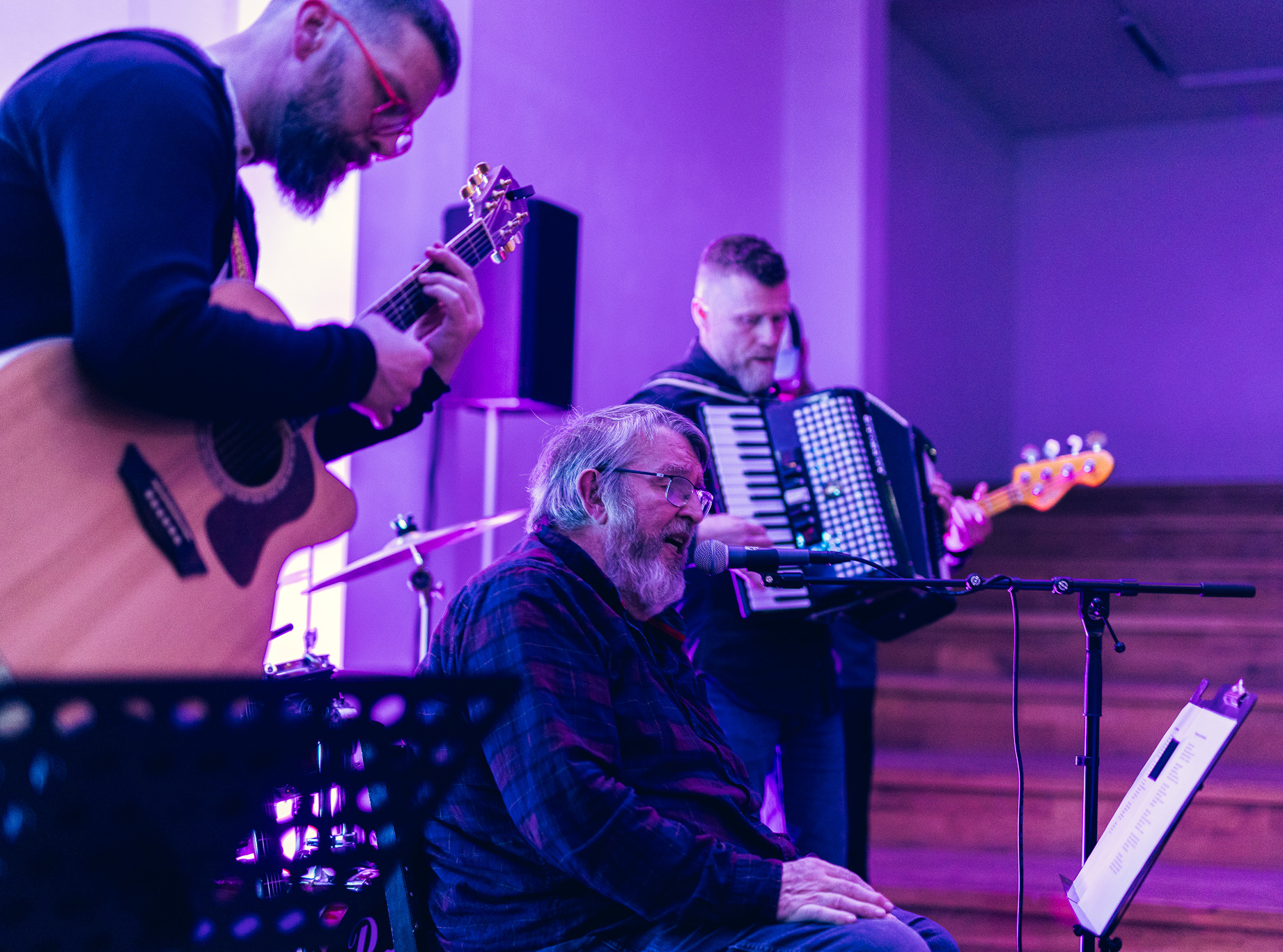 Populus tremula og Gilfélagið bjóða til skemmtikvölds í Deiglunni Populus tremula og Gilfélagið bjóða til skemmtikvölds í Deiglunni