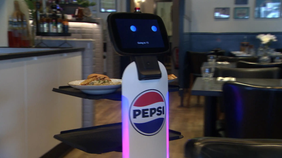 Nýtt vélmenni þjónar á Greifanum