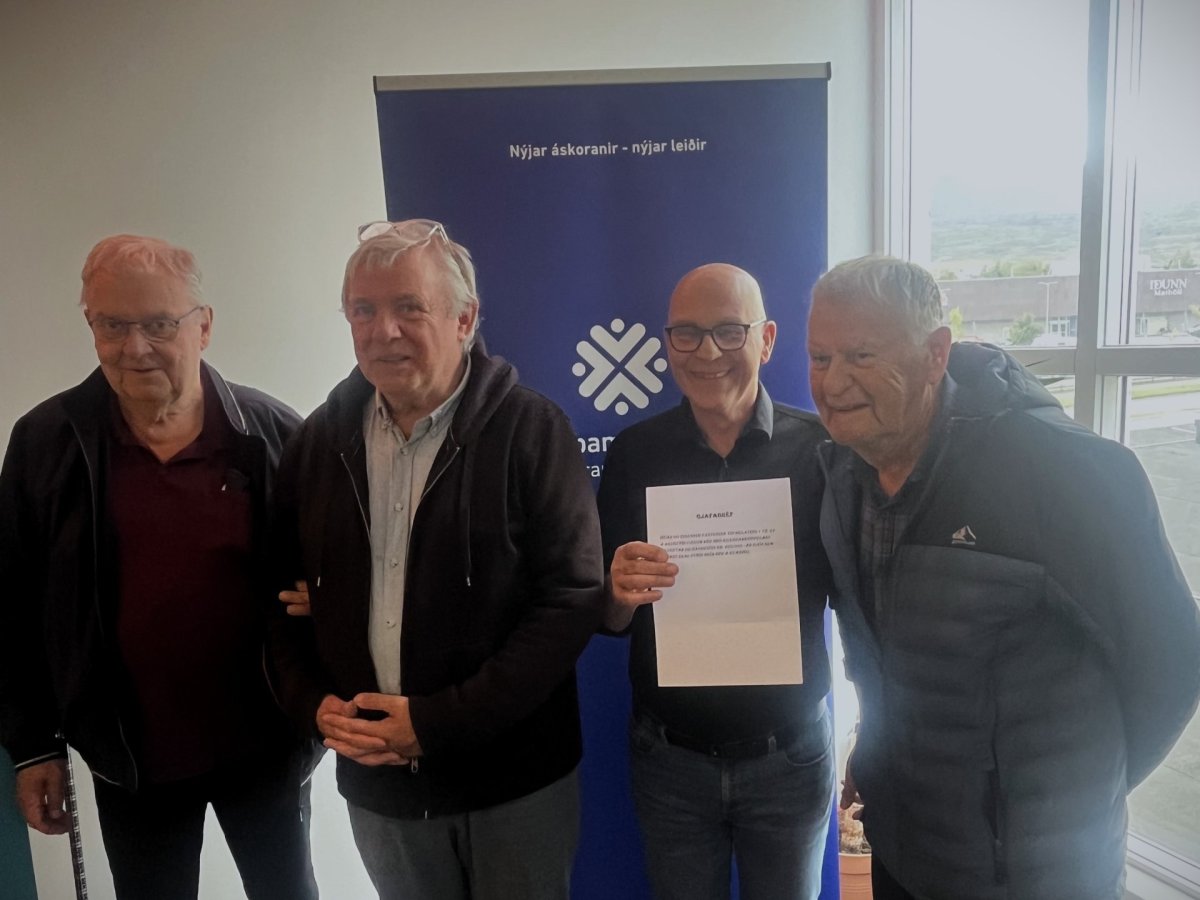 Íbúar Melateigs styrkja KAON Íbúar Melateigs styrkja KAON