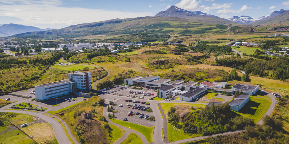 Níu umsóknir bárust um stöðu Forstöðumanns Stofnunar Vilhjálms Stefánssonar Níu umsóknir bárust um stöðu Forstöðumanns Stofnunar Vilhjálms Stefánssonar