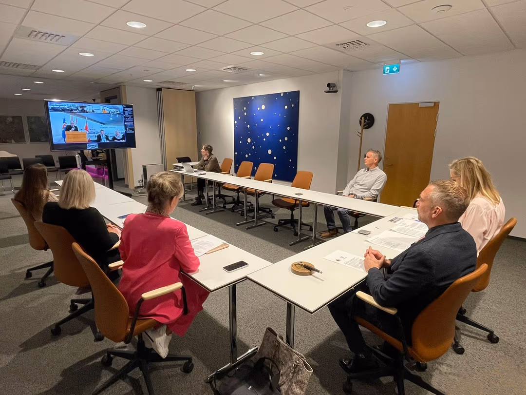 Akureyrarbær og Gimli undirrita viljayfirlýsingu um aukið samstarf Akureyrarbær og Gimli undirrita viljayfirlýsingu um aukið samstarf