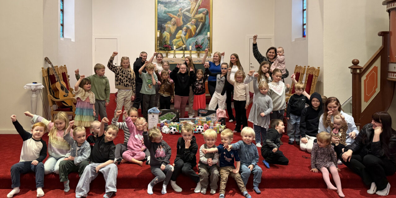 Vegleg gjöf til barnastarfsins í Siglufjarðarkirkju