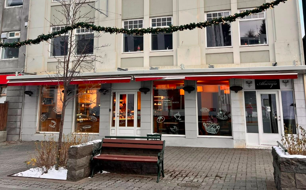 „Fólk tók vel í að það væri komið aftur bakarí í miðbæinn“ „Fólk tók vel í að það væri komið aftur bakarí í miðbæinn“