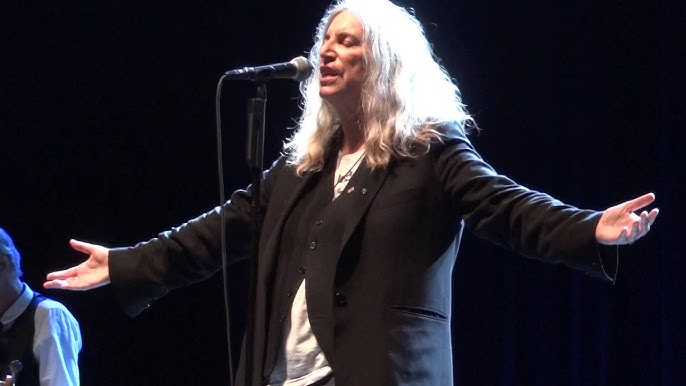 Patti Smith kemur til Akureyrar Patti Smith kemur til Akureyrar